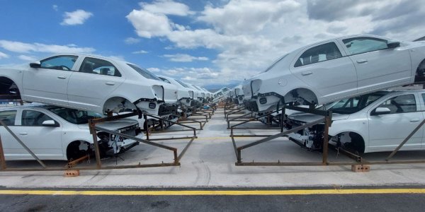 Открытие первого отечественного автосборочного завода «Тулпар Моторс»