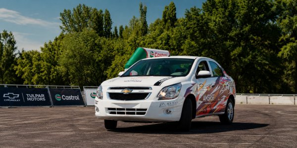 Chevrolet Kyrgyzstan автоспорттук иш-чара менен өнөктөш болуп, өлкөдө автоспорттун өнүгүшүнө колдоо көрсөттү